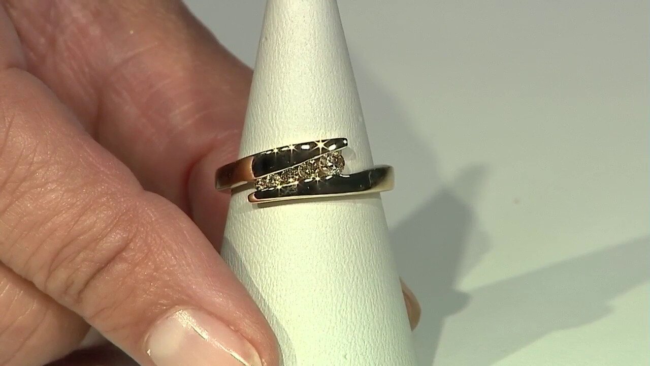 Video Zilveren ring met een I3 Champagne Diamant