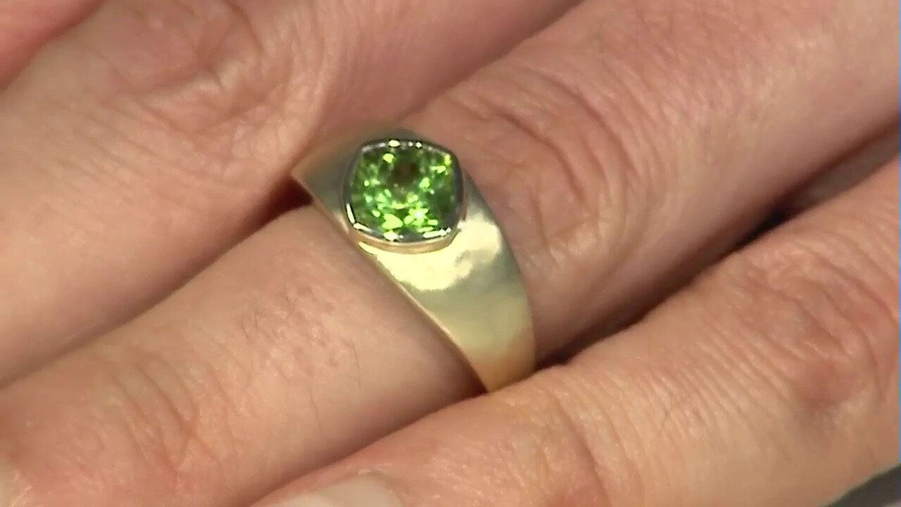 Video Anillo en oro con Peridoto de Wagogo