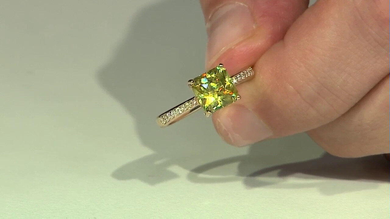 Video 14K Sphene Gold Ring (AMAYANI)