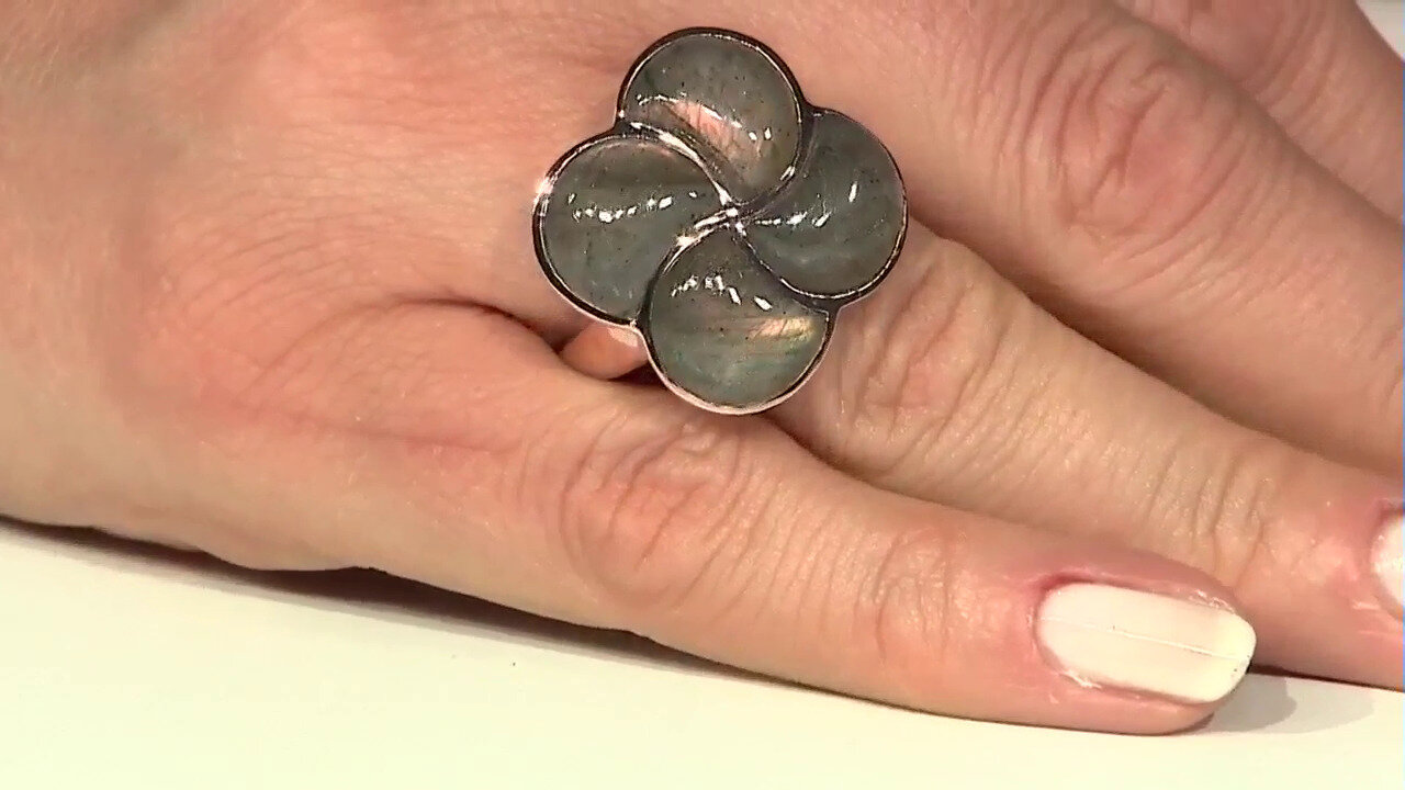 Video Bague en argent et Labradorite cuivrée de Maniry (KM by Juwelo)