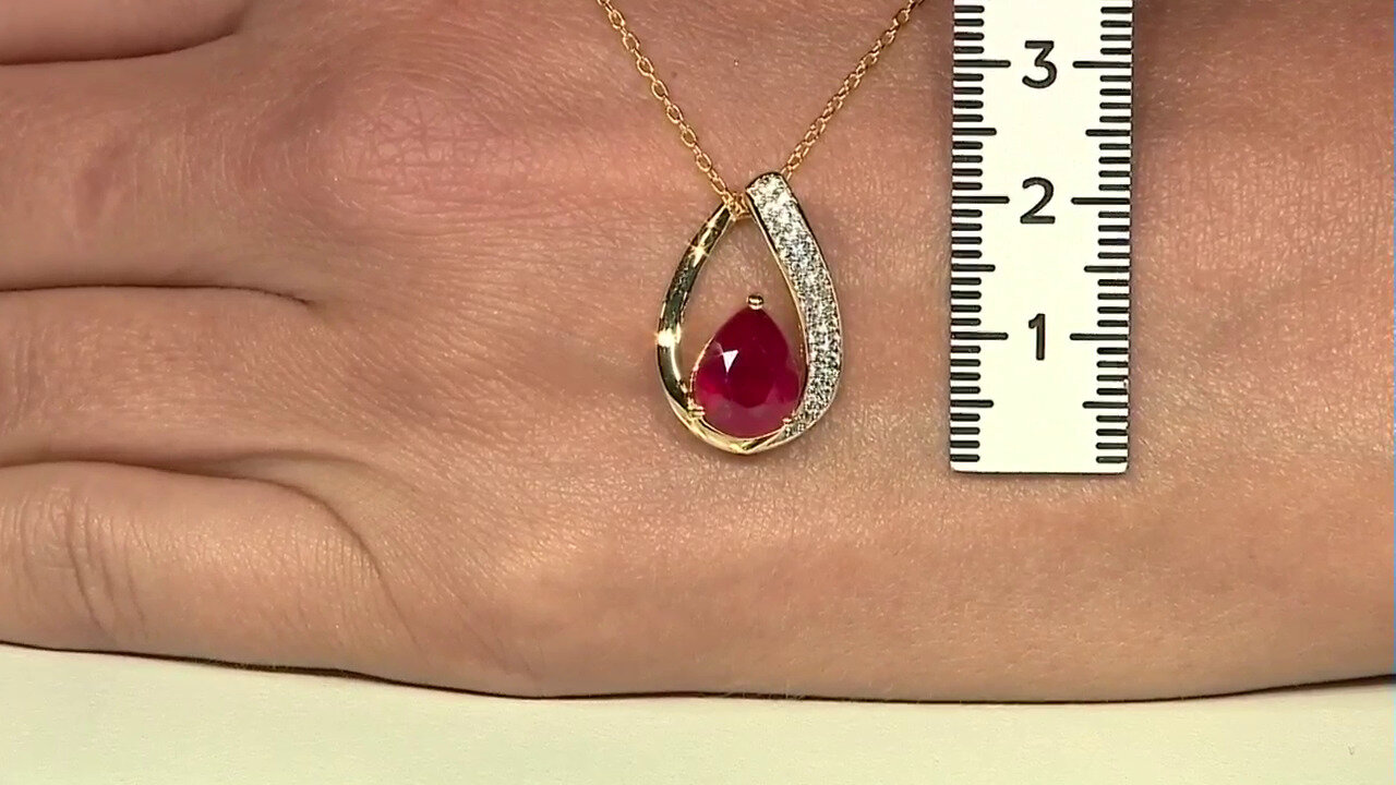 Video Madagascar Ruby Silver Necklace