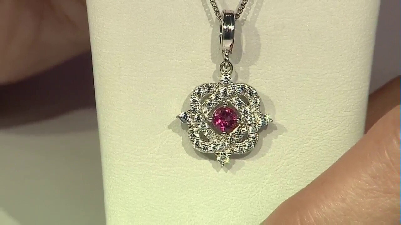 Video Pendentif en argent et Tourmaline rose du Nigéria