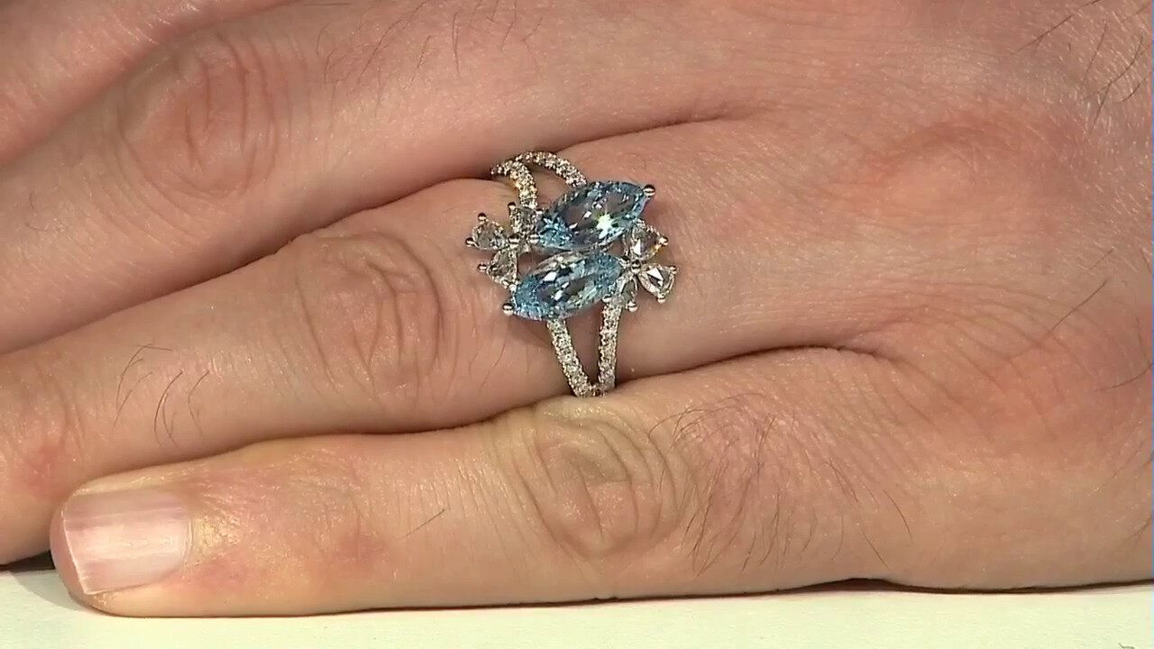 Video 14K AAA Brazilian Aquamarine Gold Ring (CIRARI)