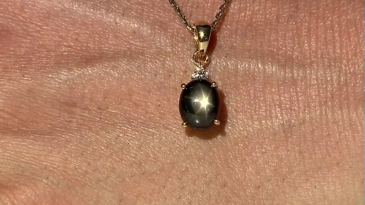 Video Black Star Sapphire Silver Pendant