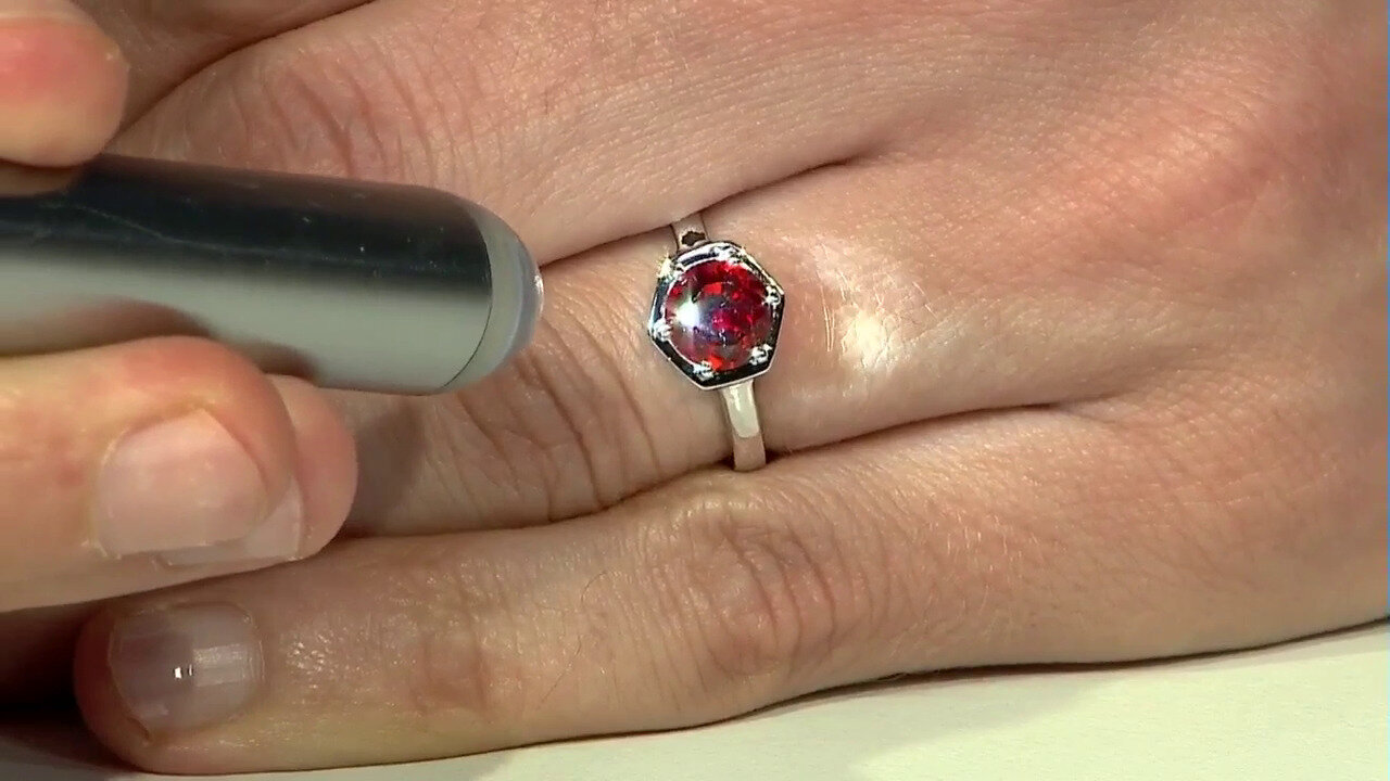 Video Hessonite Garnet Silver Ring