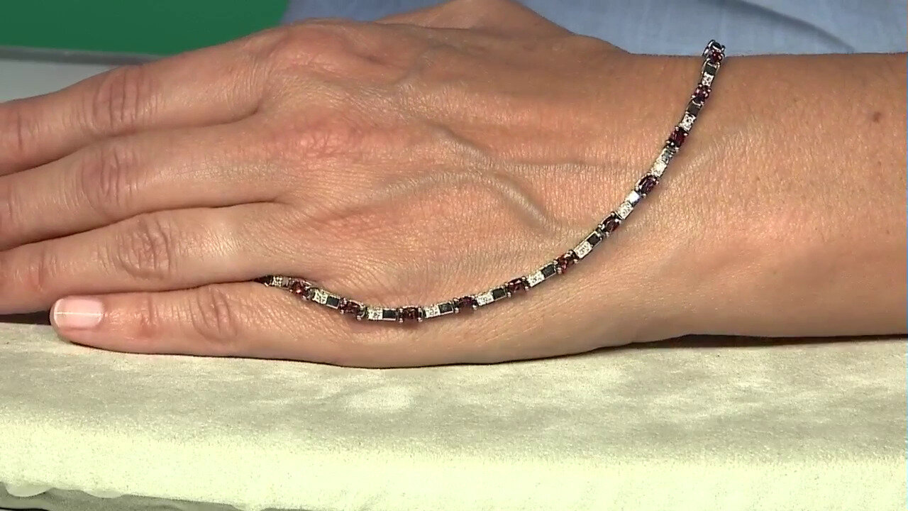 Video Roter Zirkon-Silberarmband