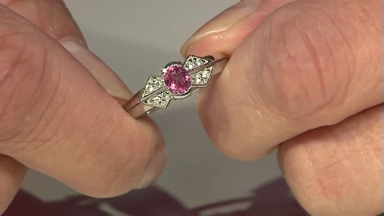 Video Zilveren ring met een Padparadscha saffier