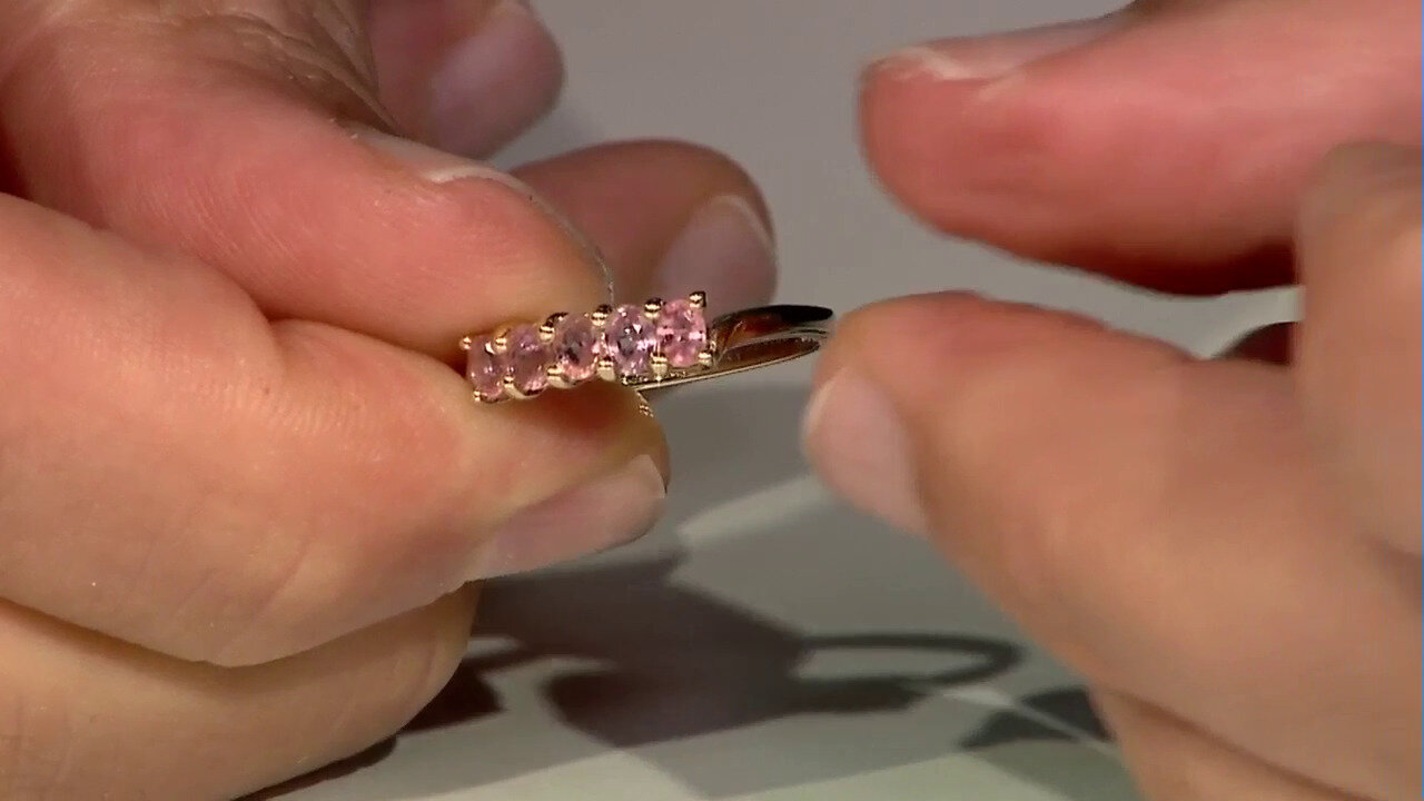 Video Gouden ring met Onverhitte Padparadscha Saffieren