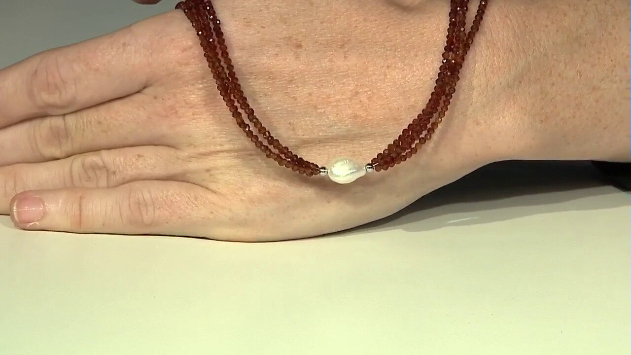 Video Hessonite Garnet Silver Necklace