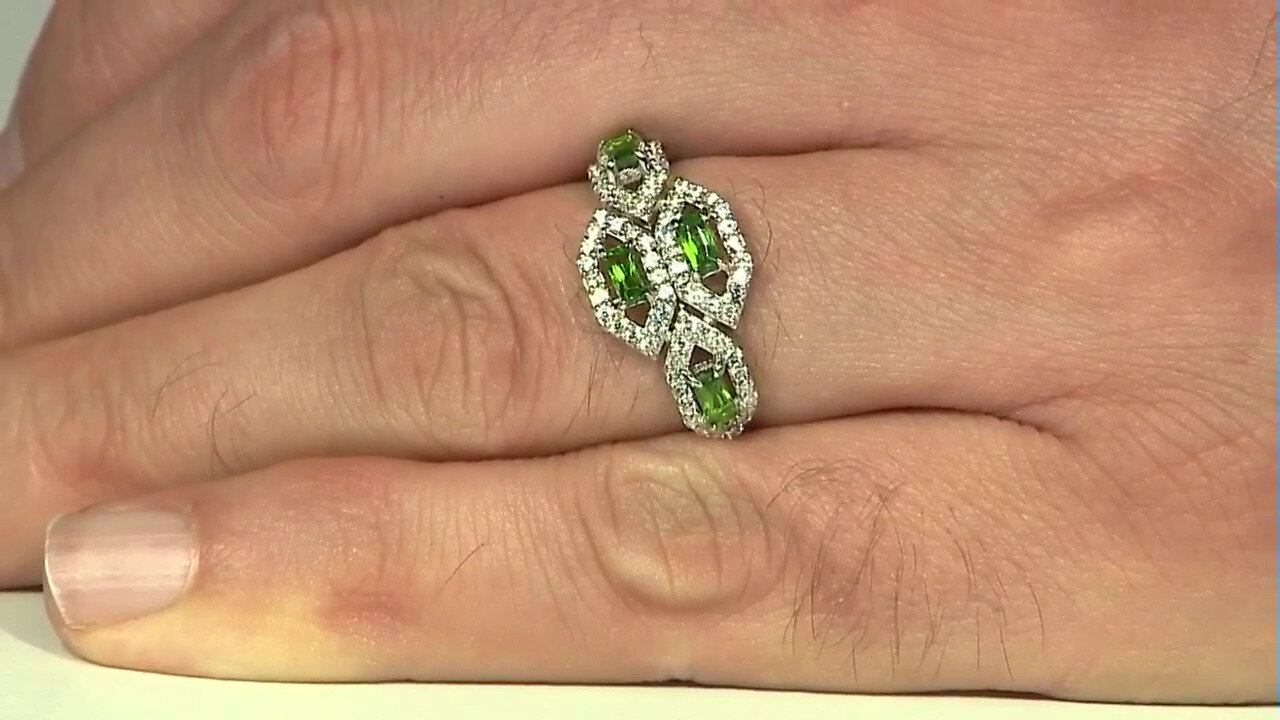 Video Bague en argent et Diopside de Russie