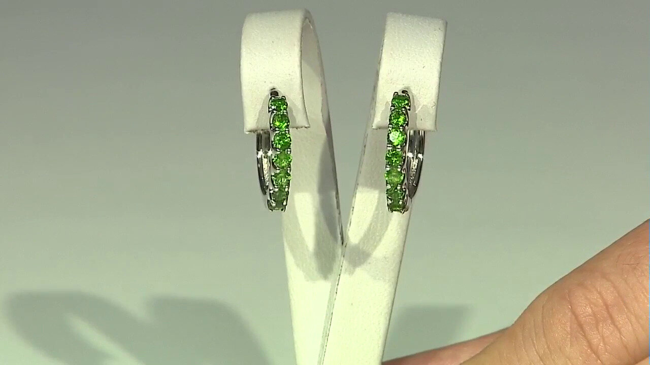 Video Boucles d'oreilles en argent et Diopside de Russie