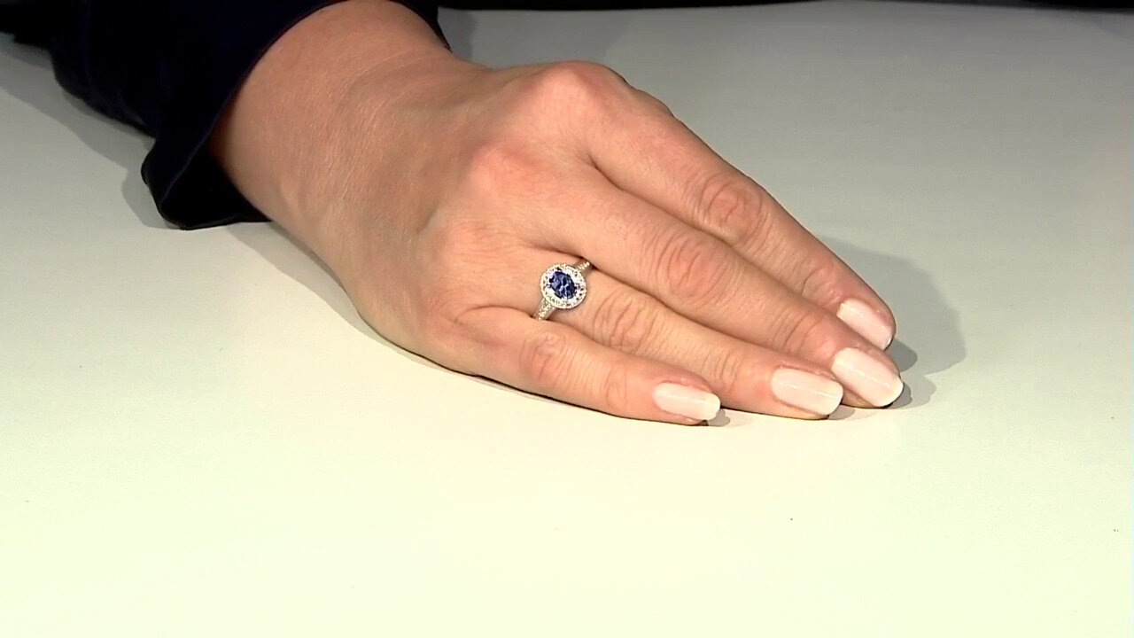 Video Tanzanite Silver Ring