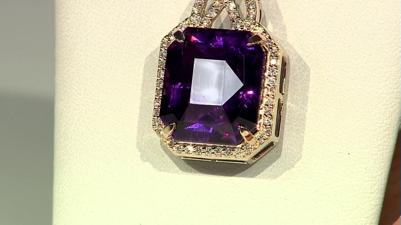 Video 9K Zambian Amethyst Gold Pendant (de Melo)