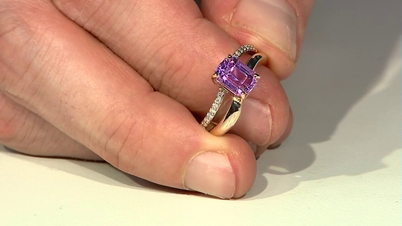 Video 9K Patroke Kunzite Gold Ring (de Melo)