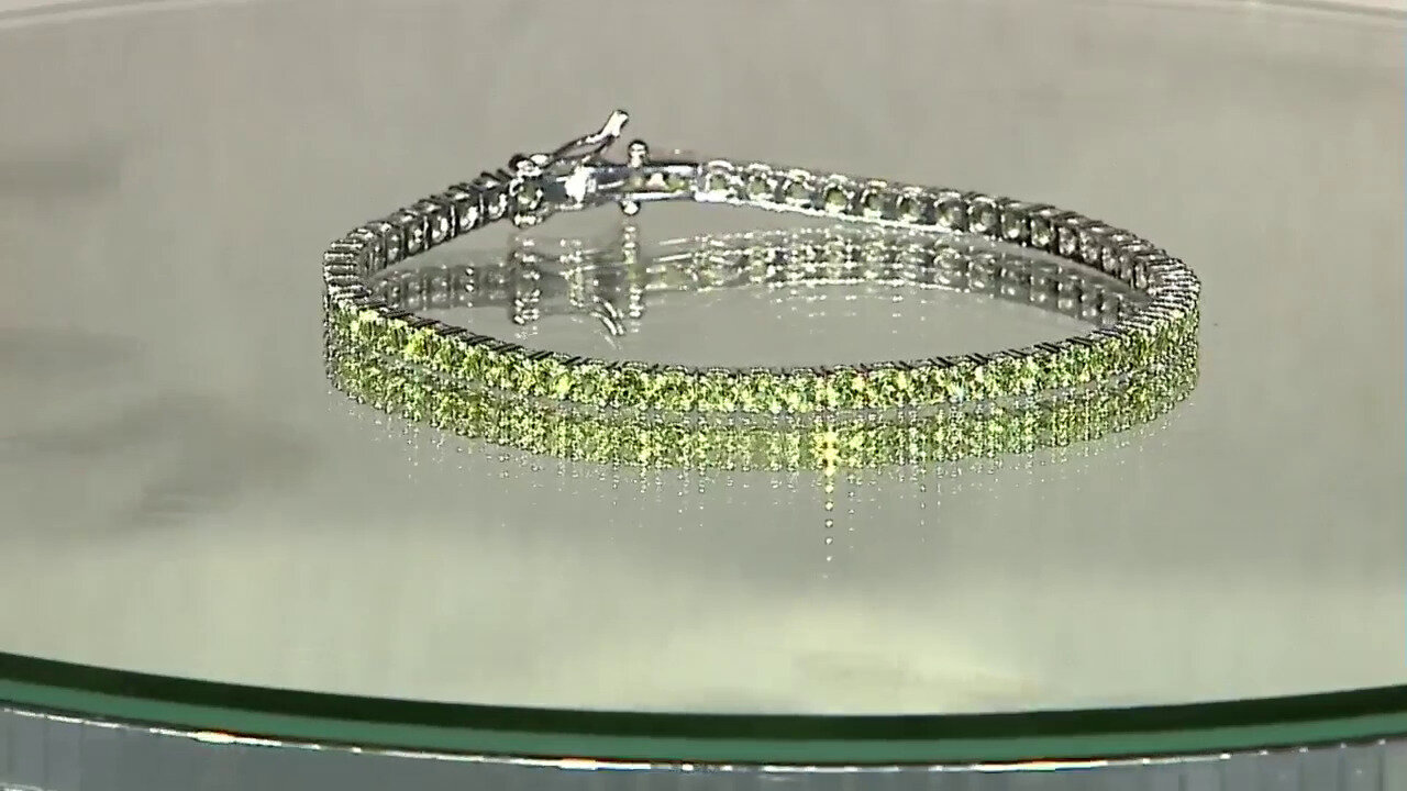 Video Bracelet en argent et Péridot de Birmanie