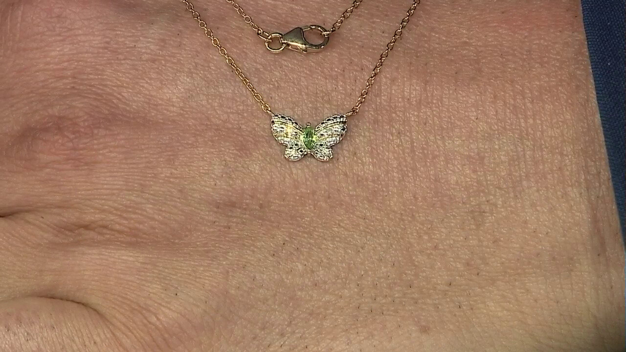 Video Tanzanian Tsavorite Silver Necklace