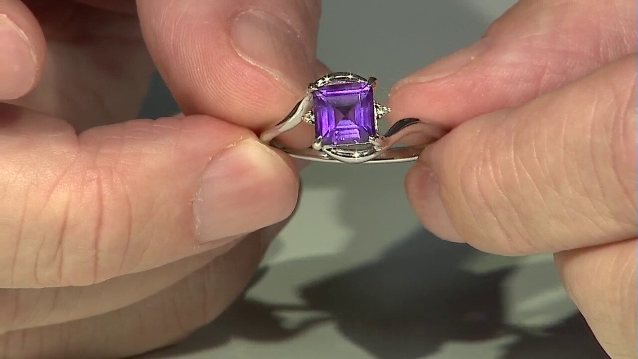 Video Uruguayan Amethyst Silver Ring