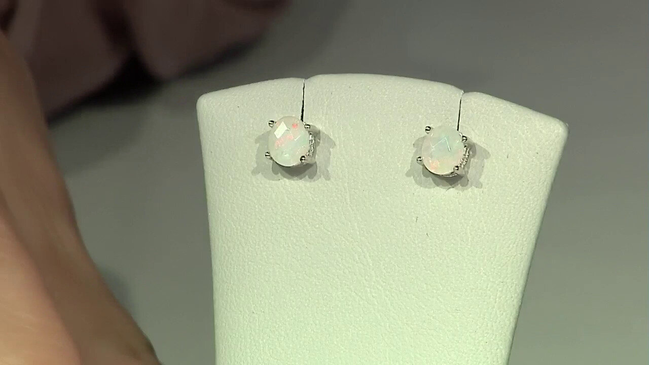 Video Welo Opal Silver Earrings