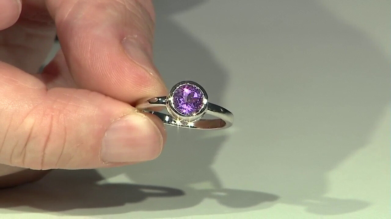 Video Uruguayan Amethyst Silver Ring