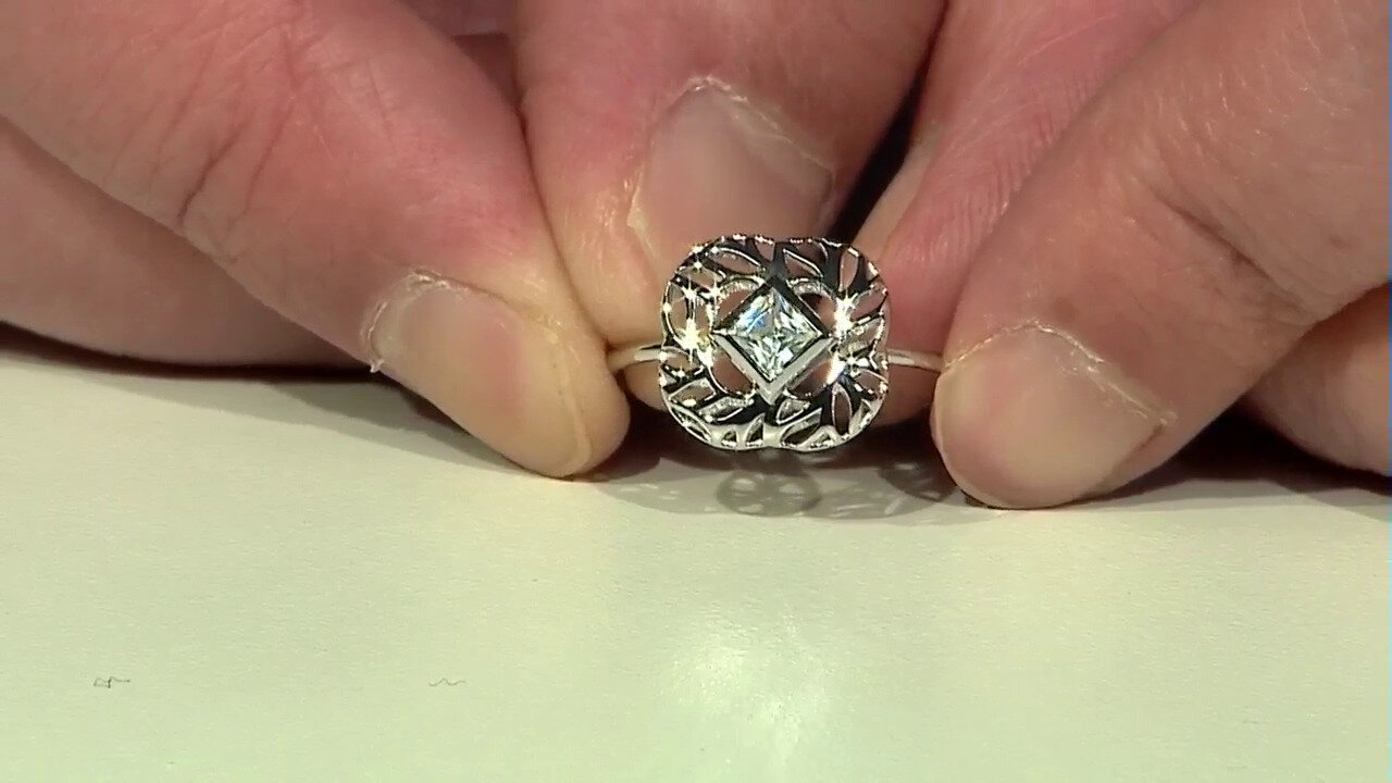 Video Bague en or et Zircon (Ornaments by de Melo)