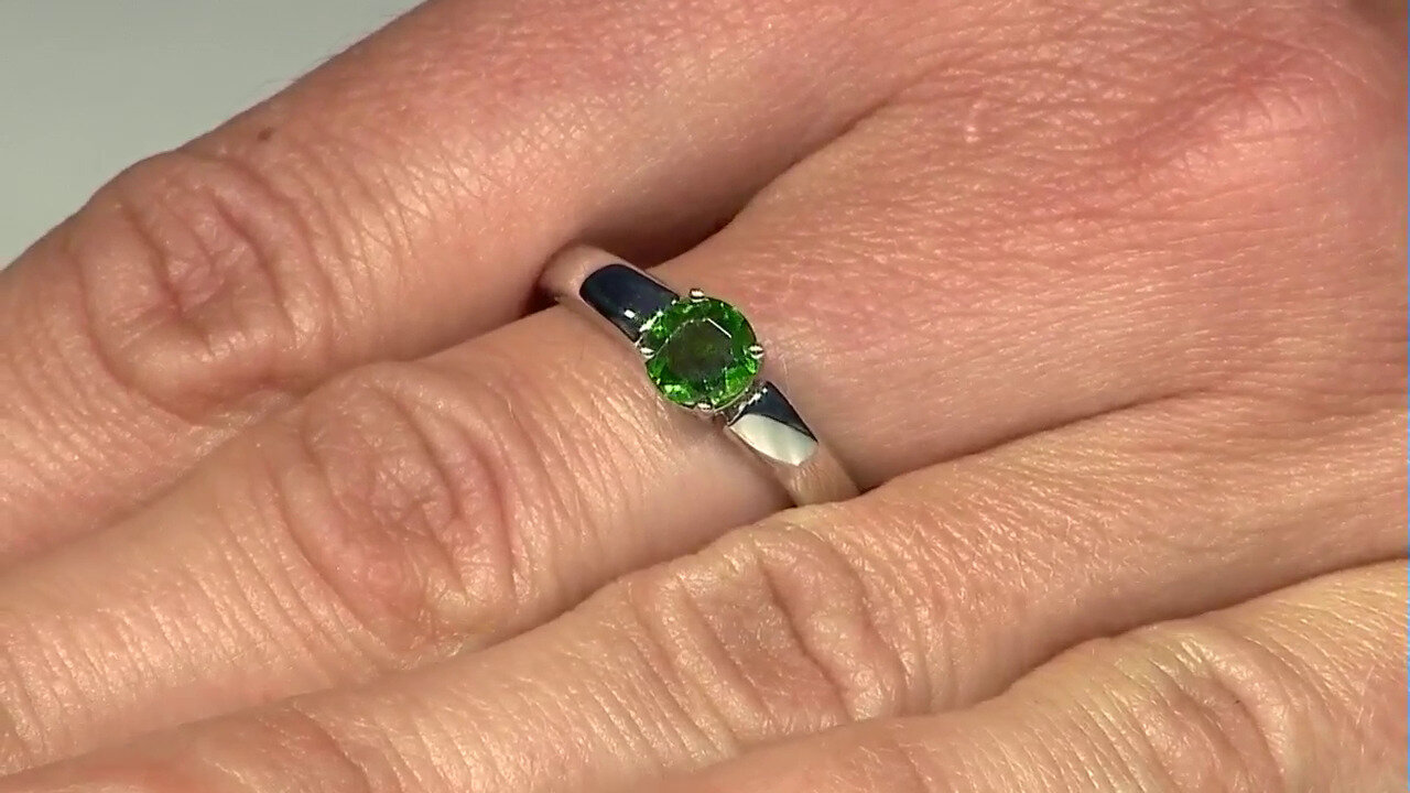 Video Anello in argento con Diopside Russo