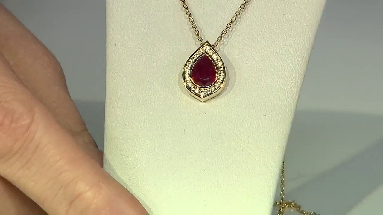 Video Madagascar Ruby Silver Necklace