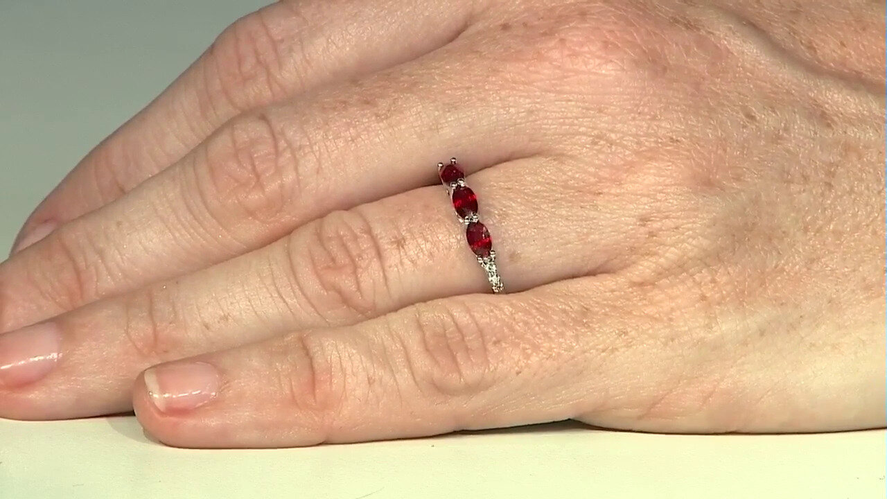 Video Anillo en oro con Rubí de Tanzania