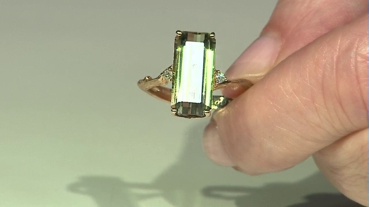 Video 14K Congo Neon Tourmaline Gold Ring (Smithsonian)