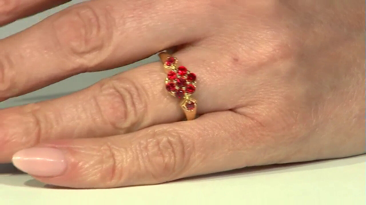 Video Tanzanian Ruby Silver Ring