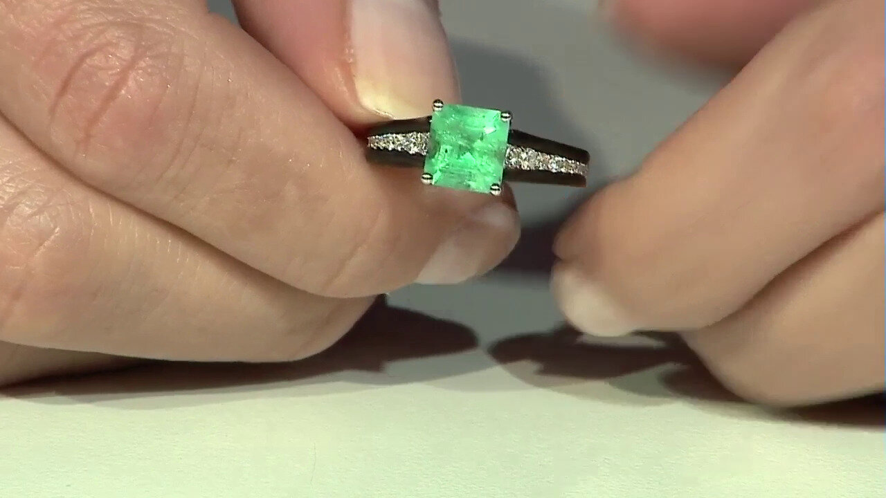 Video 18K AAA Zambian Emerald Gold Ring (CIRARI)