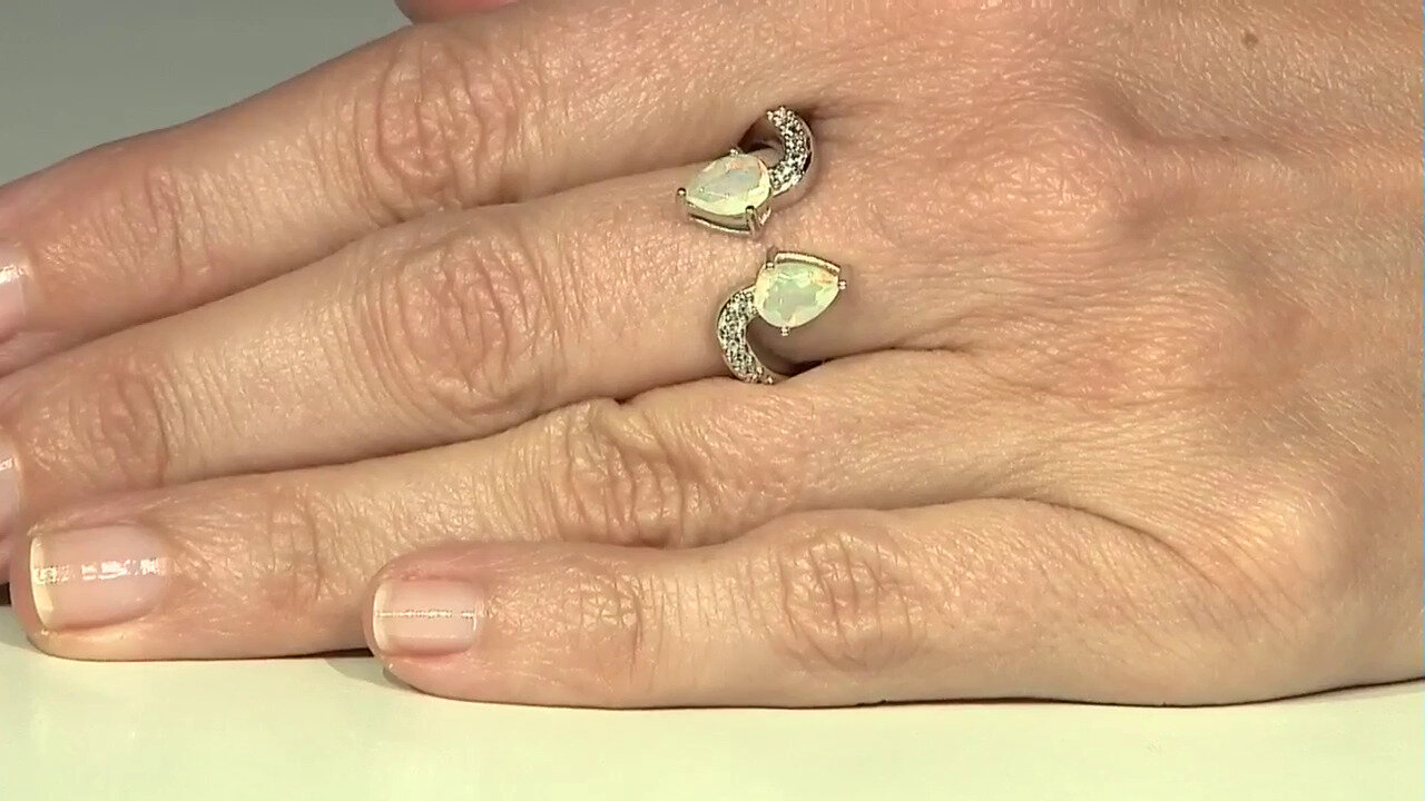 Video Welo Opal Silver Ring