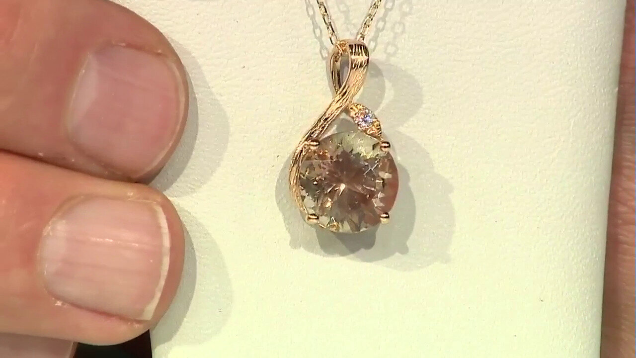 Video 14K Sunstone Gold Necklace (Smithsonian)