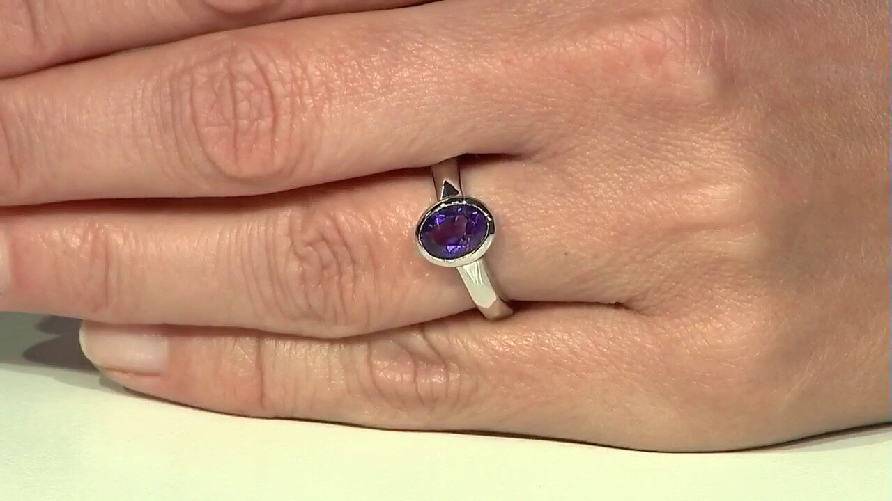 Video Siberian Amethyst Silver Ring