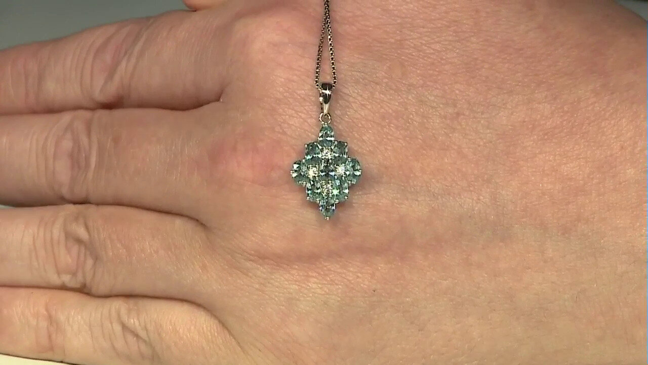 Video Ratanakiri Zircon Silver Pendant