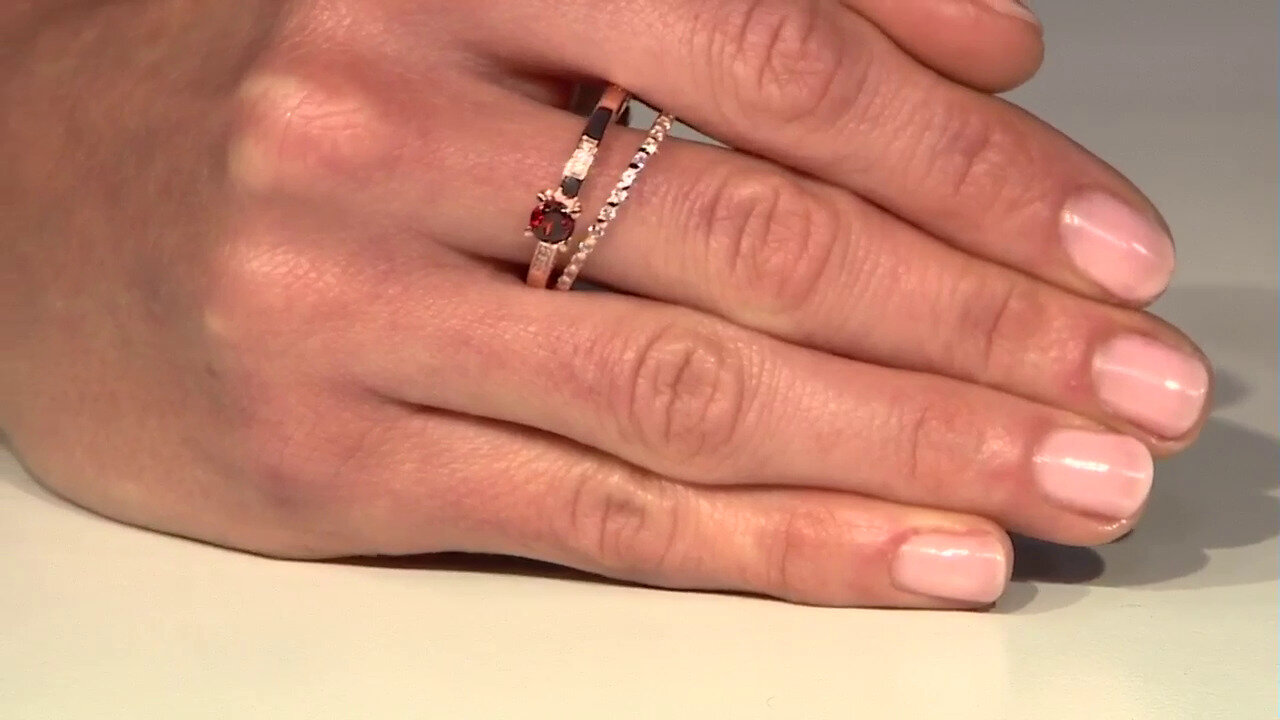 Video White Topaz Silver Ring