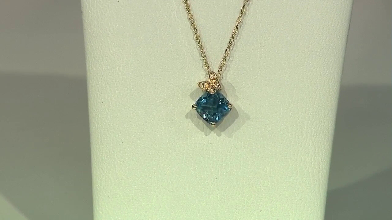 Video 10K London Blue Topaz Gold Necklace