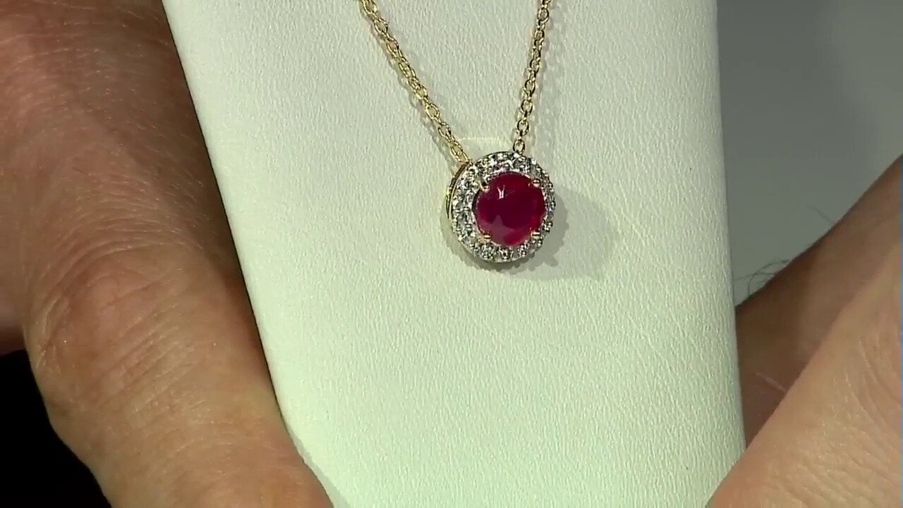 Video Madagascar Ruby Silver Necklace