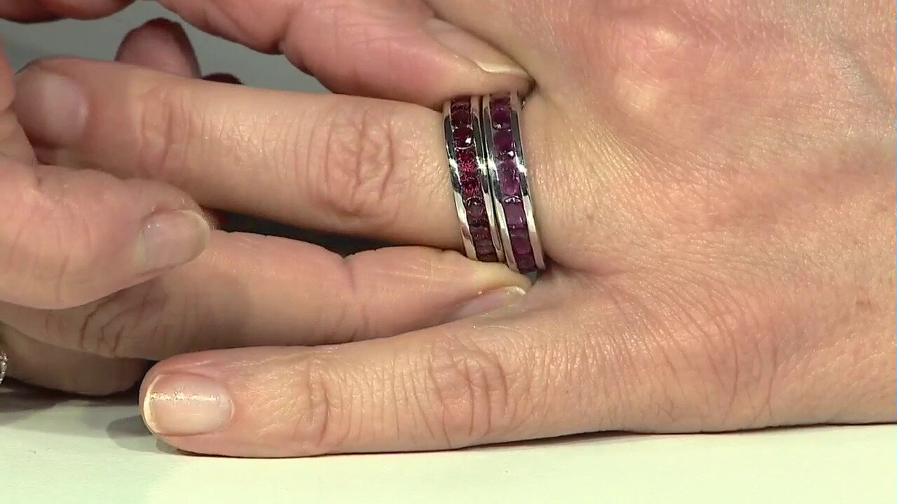 Video Anillo en plata con Rodolita