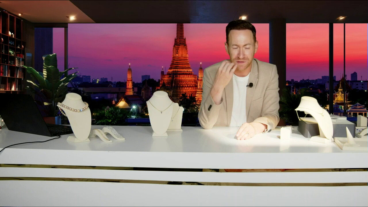 Video Nicht erhitzter Tansanit-Goldring