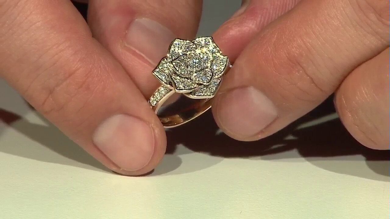 Video 14K VVS1 (G) Diamond Gold Ring (Annette)