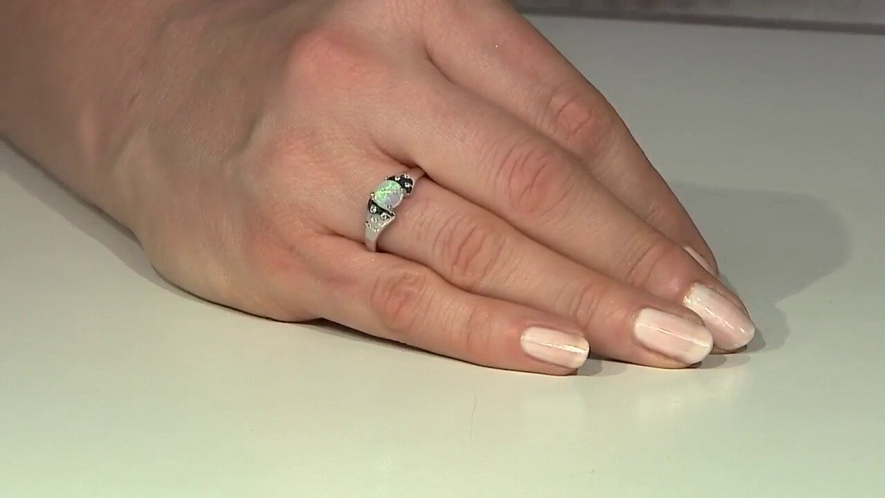 Video Welo Opal Silver Ring