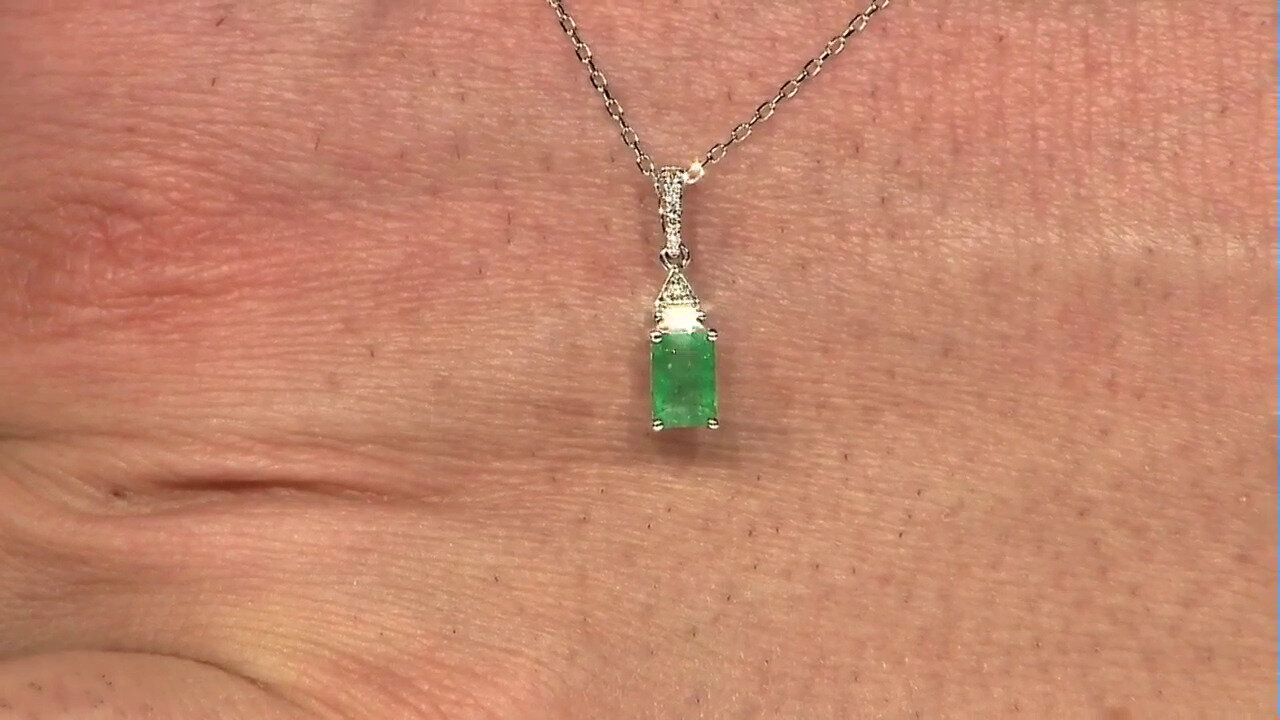 Video 10K AAA Zambian Emerald Gold Necklace