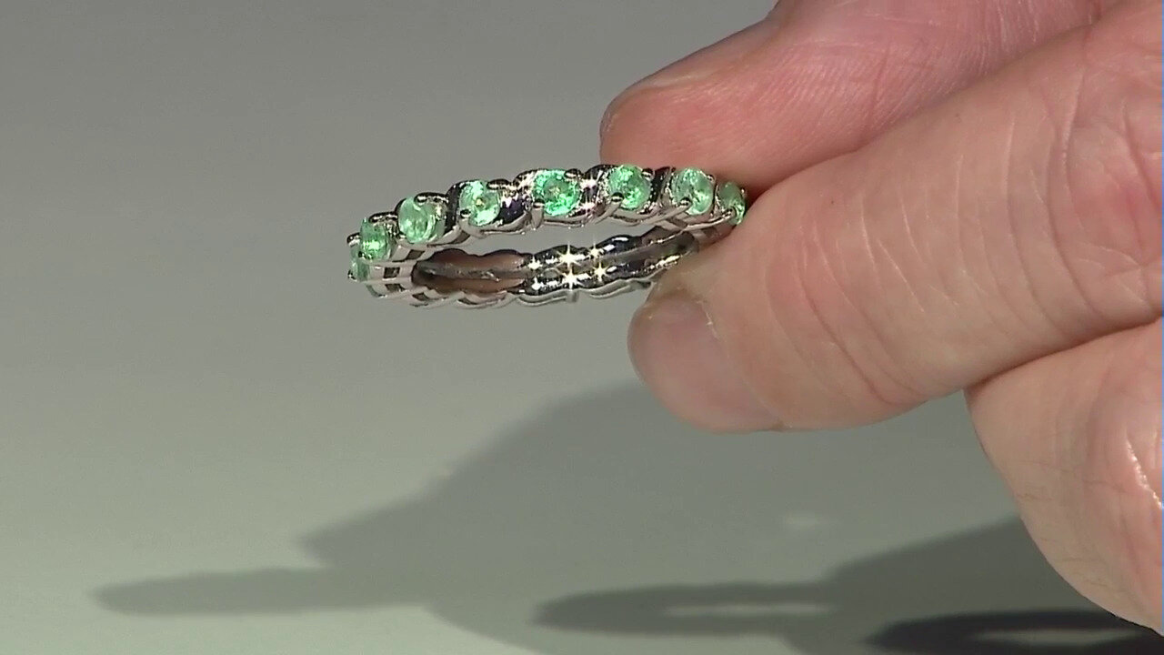 Video Russian Emerald Silver Ring