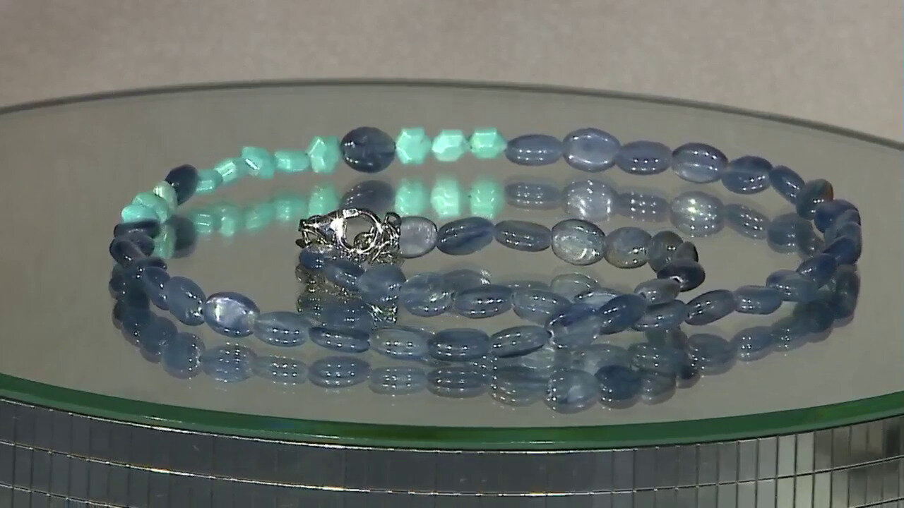 Video Collana in argento con Cianite del Nepal