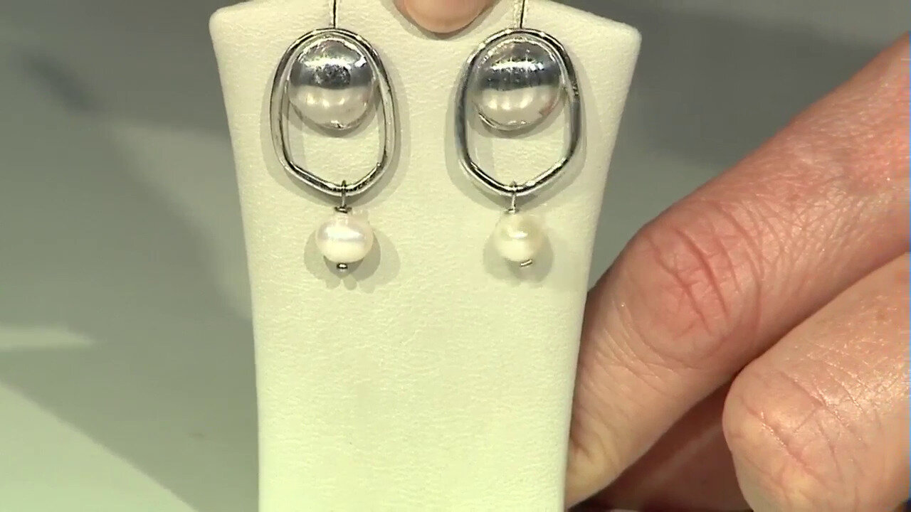 Video White Freshwater Pearl Silver Earrings (Joias do Paraíso)