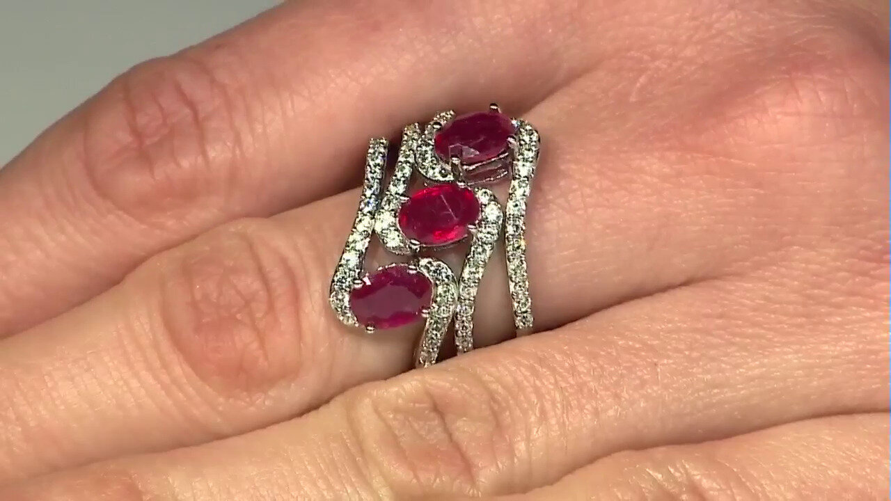 Video Bemainty Ruby Silver Ring