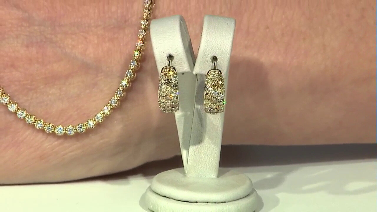 Video 18K SI2 (H) Diamond Gold Necklace (CIRARI)