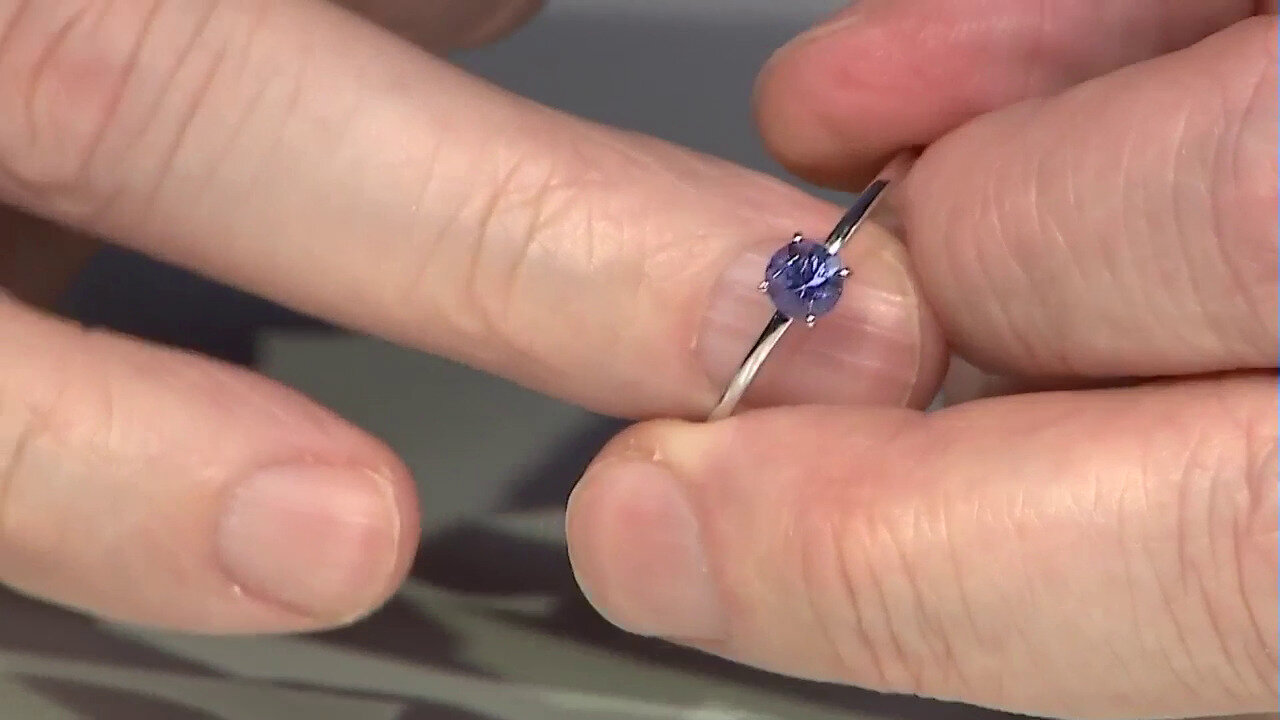 Video Tanzanite Platinum Ring