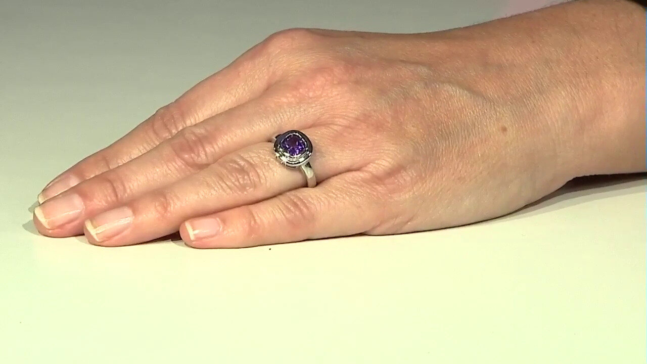 Video Anello in argento con Ametista del Marocco