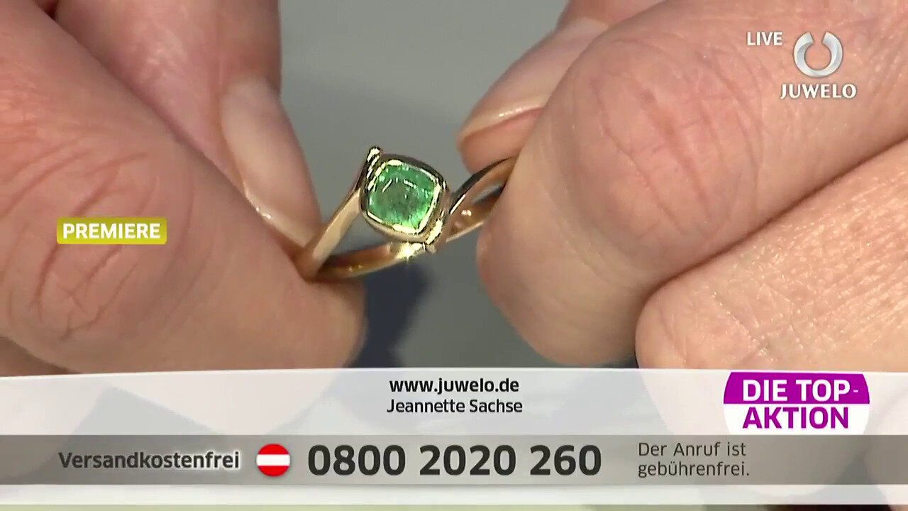 Video Russian Emerald Silver Ring